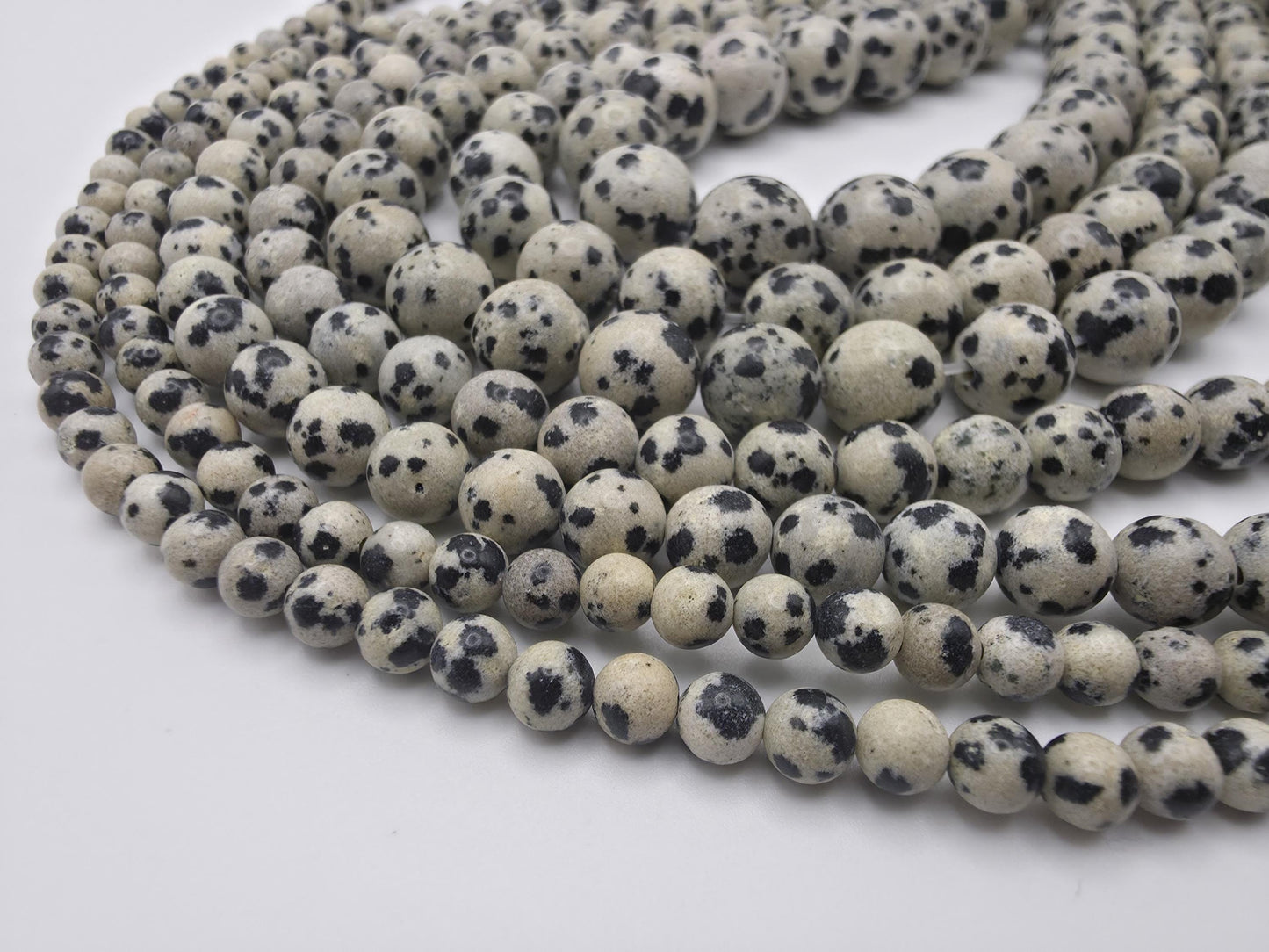 Dalmatian Jasper Round beads, White with Spots - 15.5" Strand