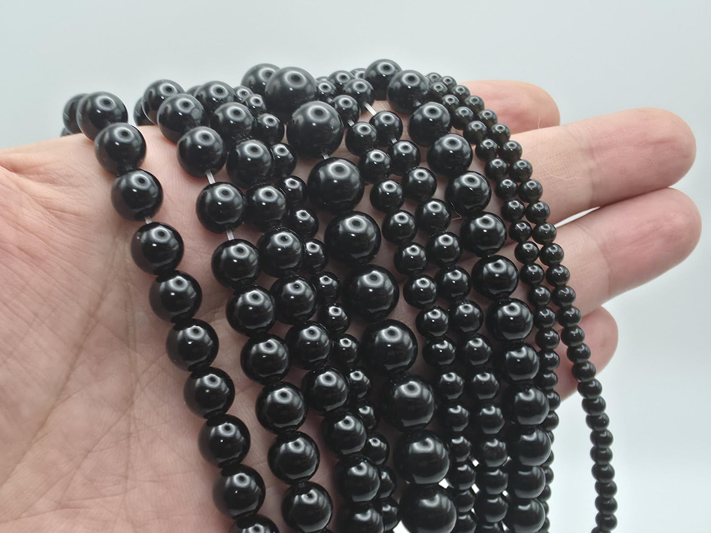 Black Onyx Round beads AAA+ Grade - 15.5" Strand