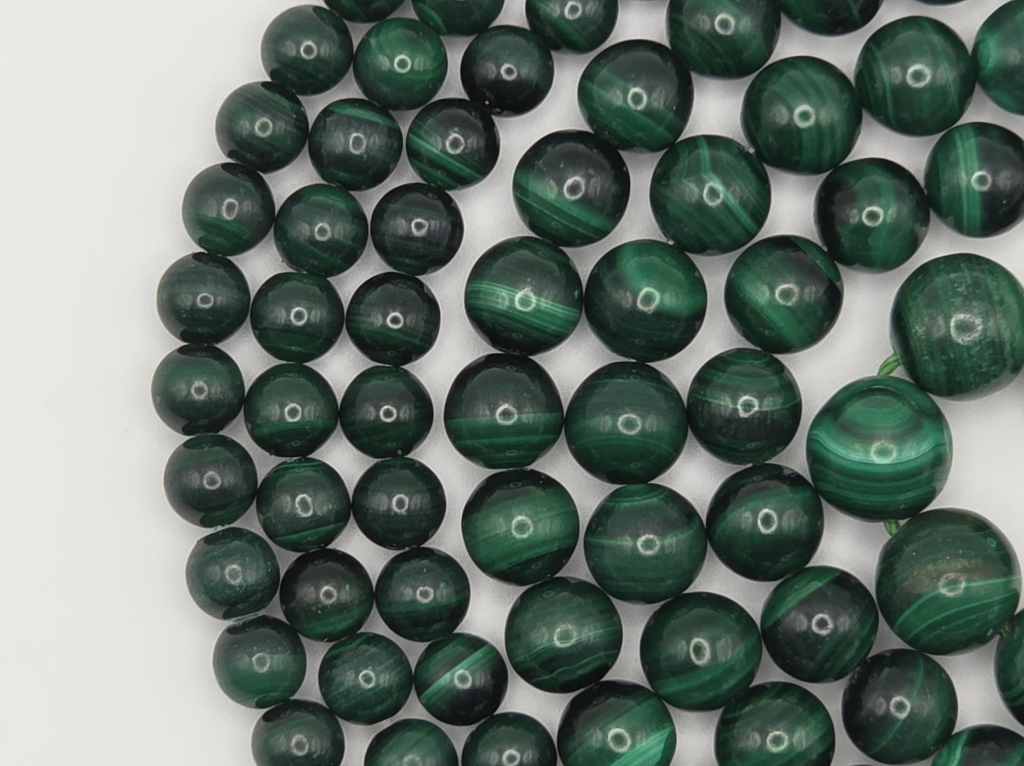 Malachite Round AAA Grade, Green Banded - 15.5" Strand
