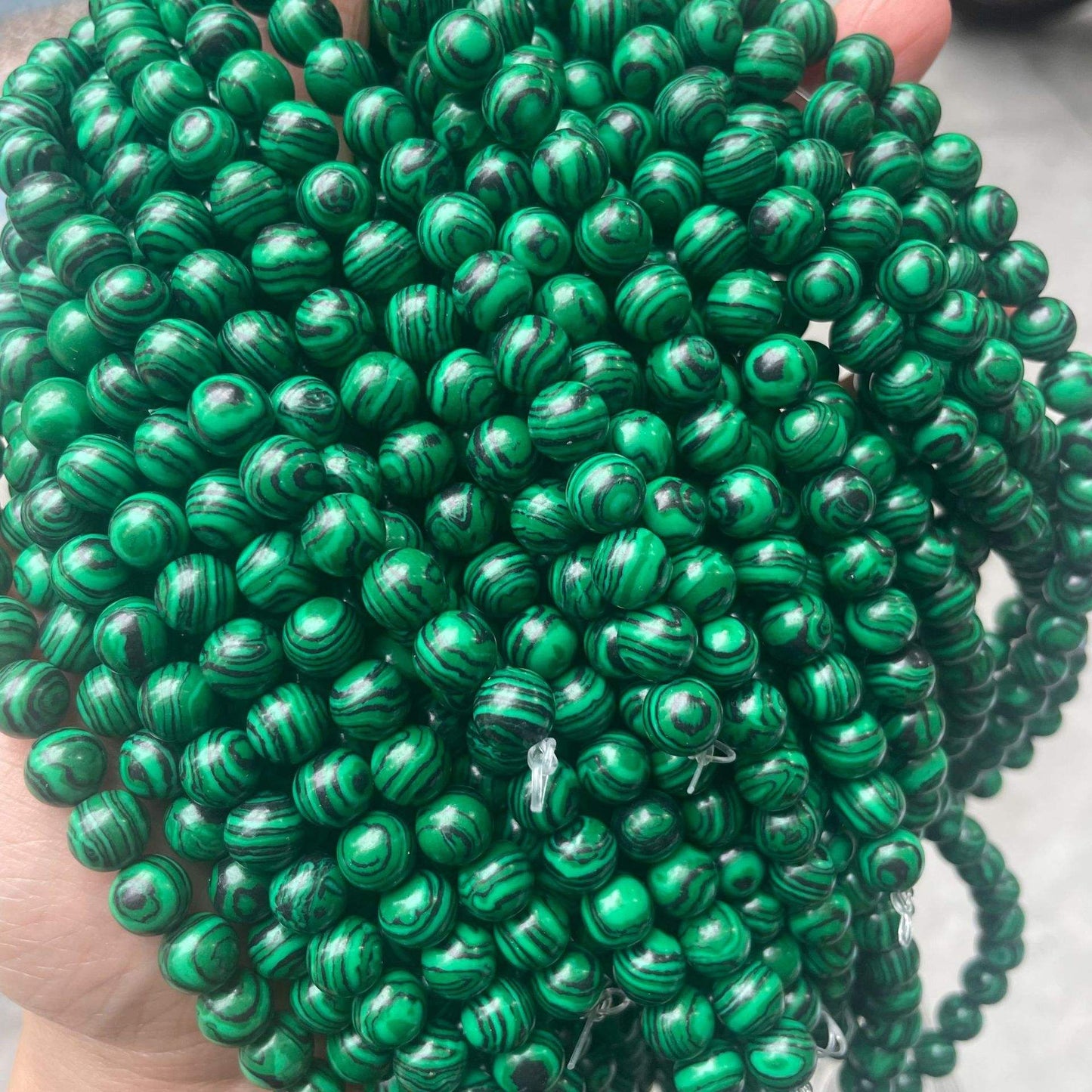Malachite round beads AAA Grade - 15.5" Strand