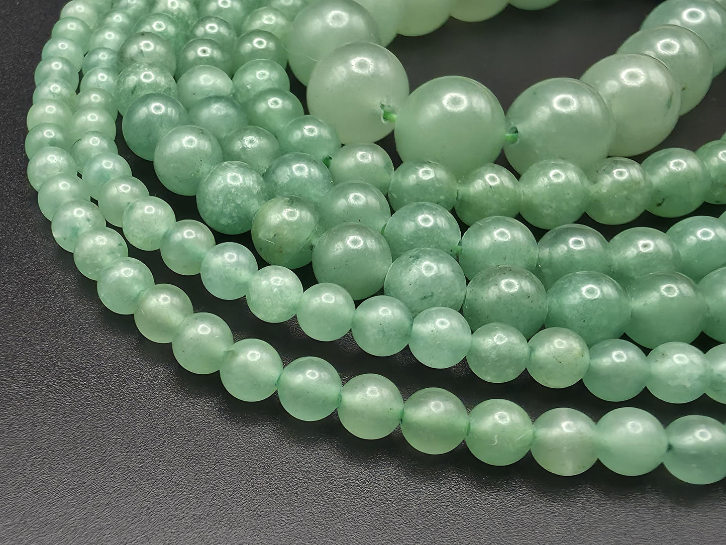 Aventurine Round beads AAA Garde - 15.5" Strand